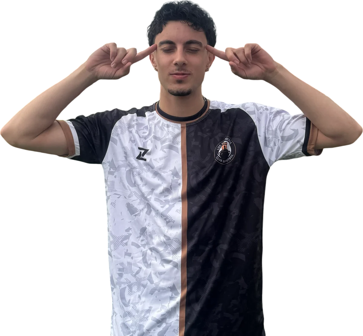 Jugador de Pucheros CF con los dedos en la sien, pensándoselo
